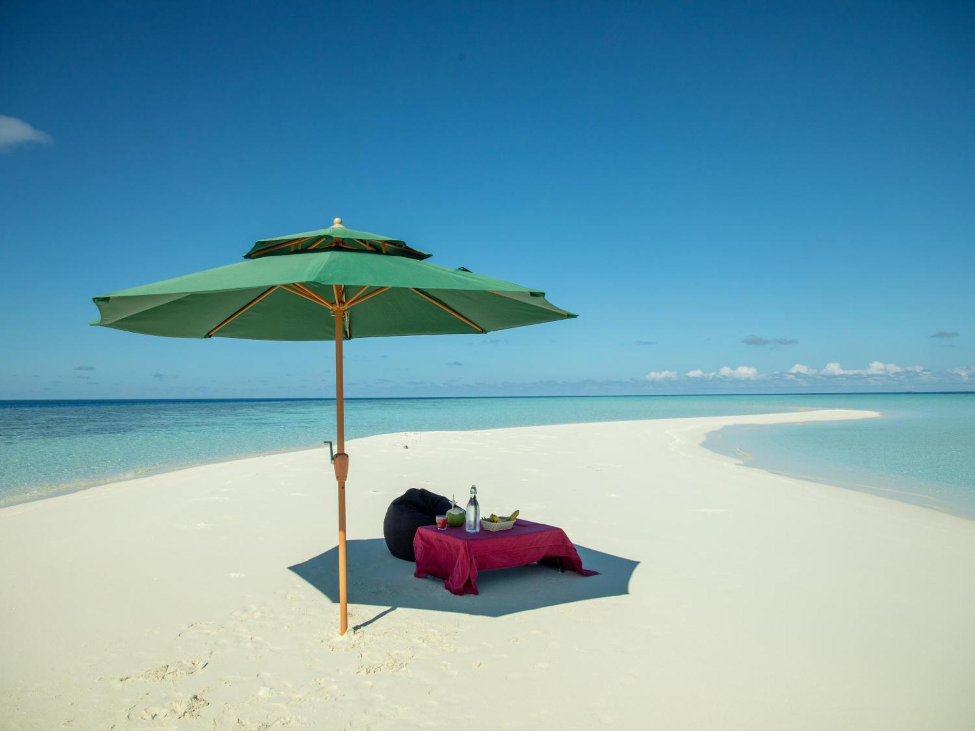 Omadhoo 马尔代夫奇鲁尔海雅旅馆酒店 外观 照片