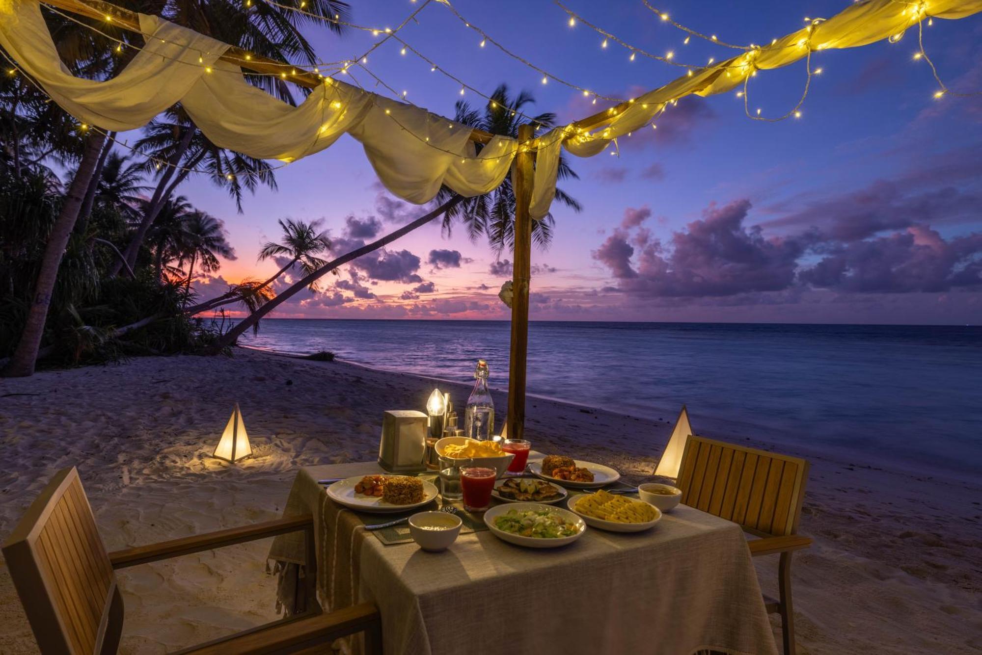 Omadhoo 马尔代夫奇鲁尔海雅旅馆酒店 外观 照片