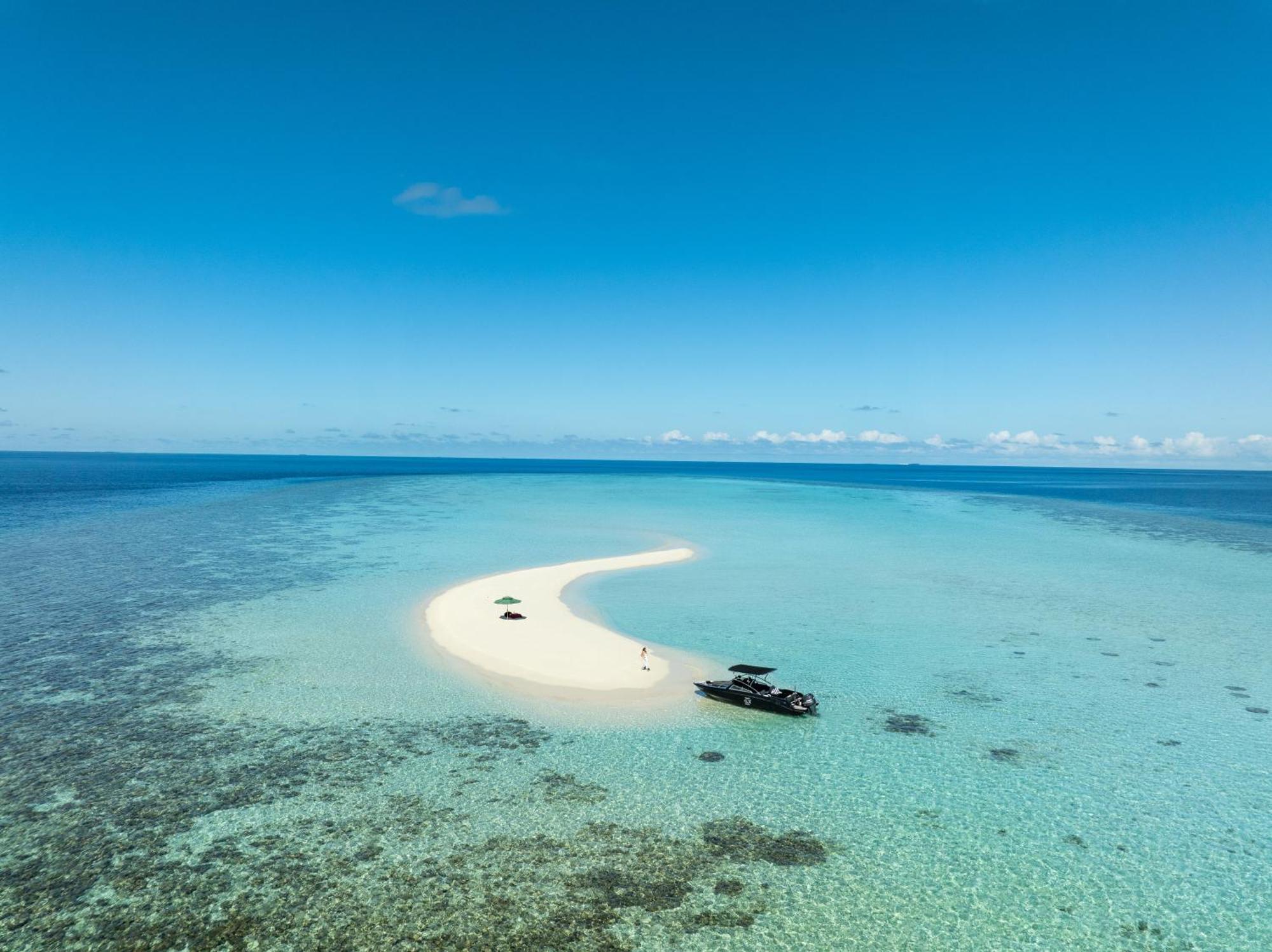 Omadhoo 马尔代夫奇鲁尔海雅旅馆酒店 外观 照片